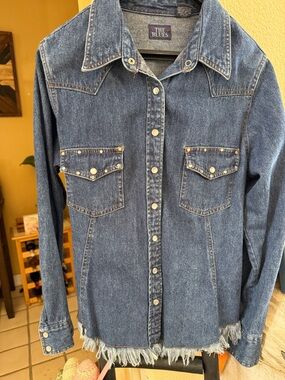 Classic Dark Blue Denim Button-Up Shirt Jacket